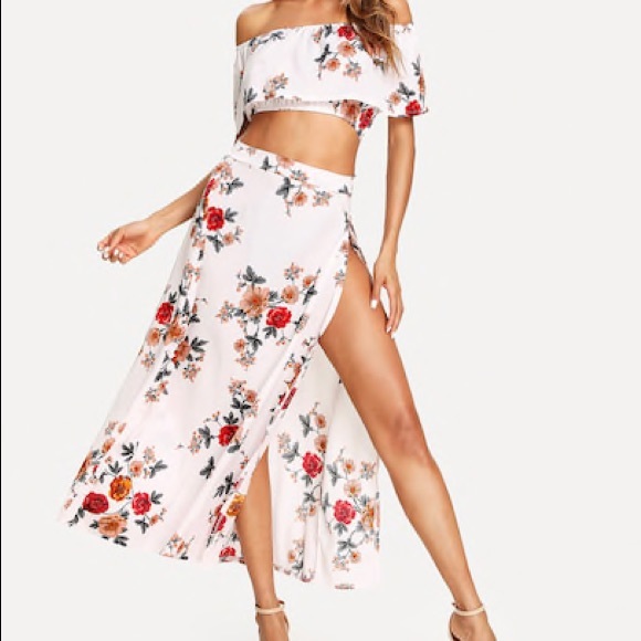 Floral Print Crop Top w side Slit Skirt NWOT - Picture 1 of 4